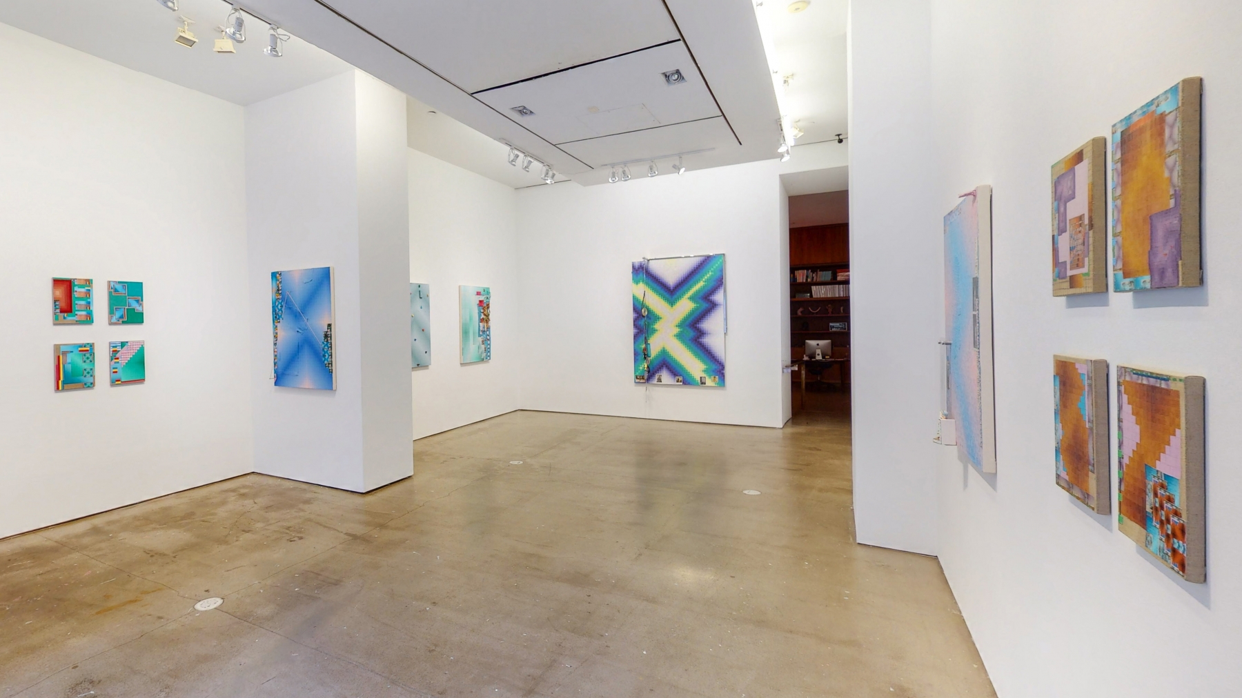 Installation view of Todd Kelly: Settings, Asya Geisberg Gallery. Photo by Artland.
&nbsp;